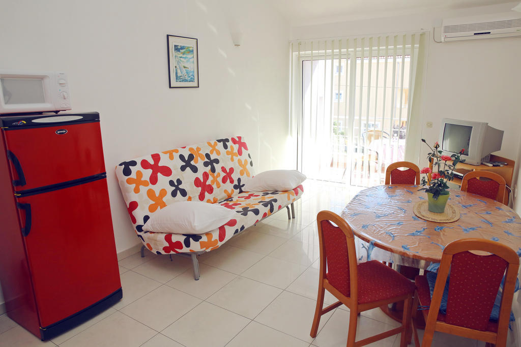 Apartmani Ukalovic Zadar Extérieur photo