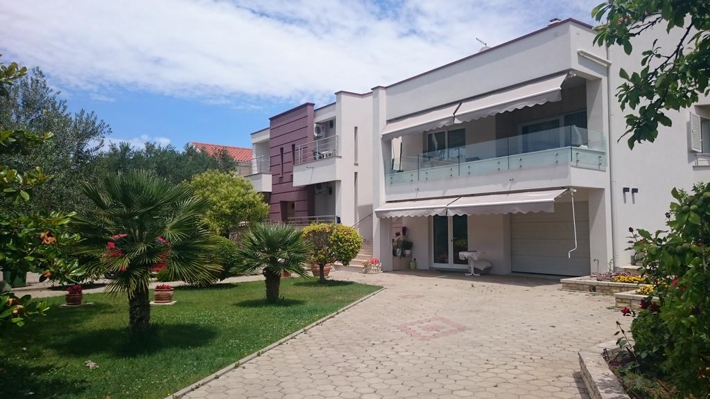Apartmani Ukalovic Zadar Extérieur photo