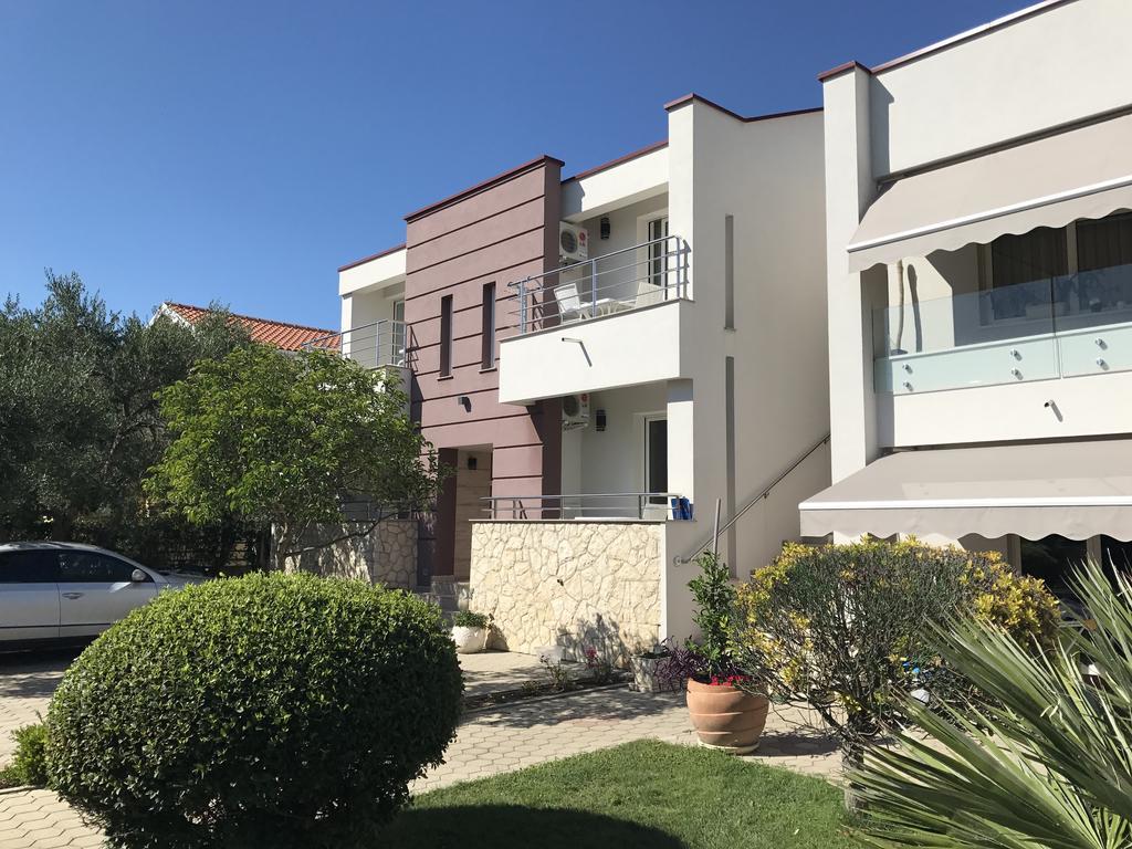 Apartmani Ukalovic Zadar Extérieur photo