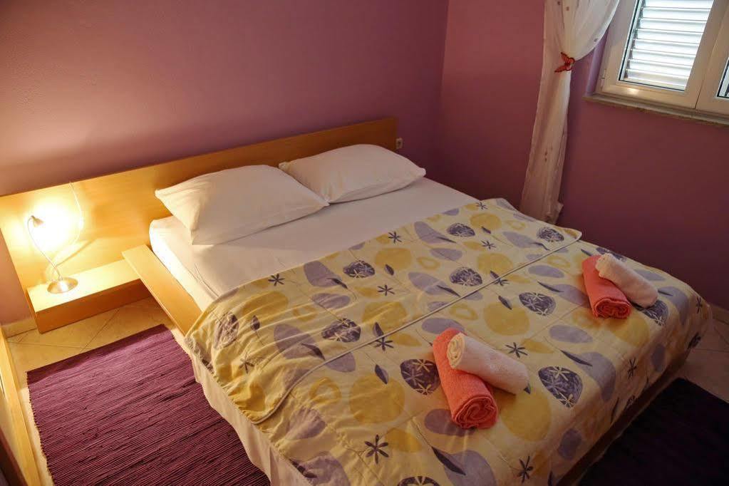 Apartmani Ukalovic Zadar Extérieur photo
